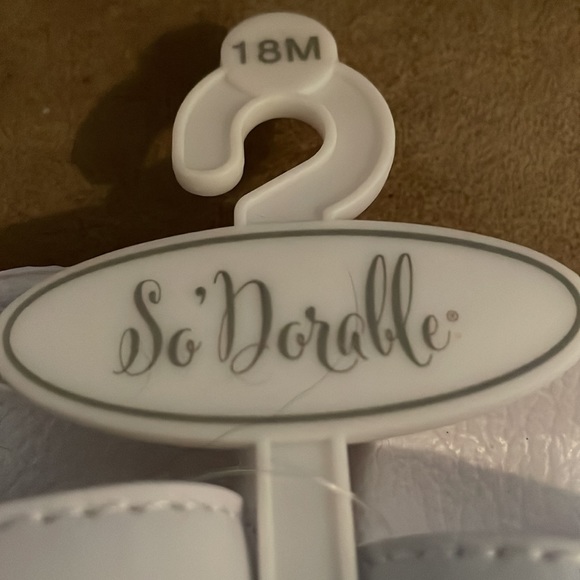 Cute Gold Glitter Heart Strappy and Whita Sandals 18 months - Picture 2 of 4